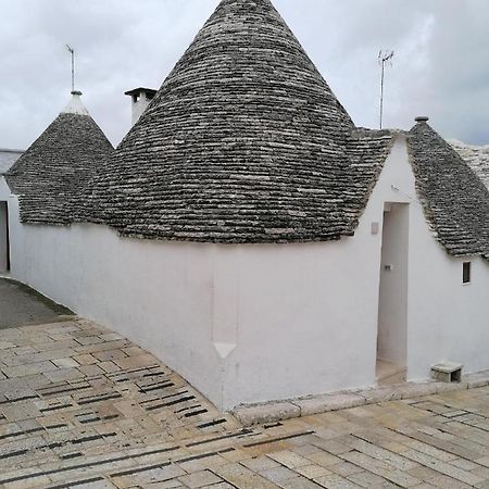 Trullo Dell'Angolo Villa Алберобело Екстериор снимка